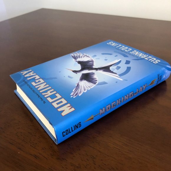 Mockingjay (The Hunger Games) Pre-Owned Book. - Picture 4 of 13